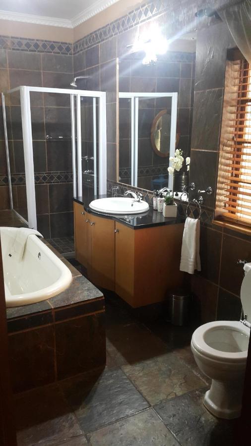 93 on Celliers Guesthouse Louis Trichardt Extérieur photo